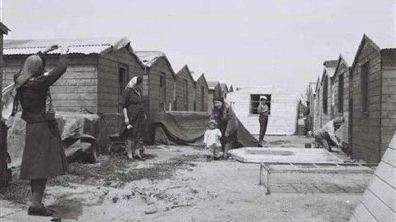 4. חיי במעברה בזכרון